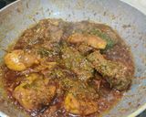 A picture of step 12 of Spinach Chicken with Coconut Milk.