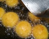 Foto langkah ke 3 dari resep Bola-Bola Ubi Kopong.