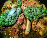 Foto del paso 7 de la receta: POLLO Con Tomate y Arvejas...!
