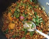 A picture of step 3 of Mix Sprouts Sabji.