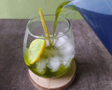 Foto langkah ke 4 dari resep Lemon Grass Tea.