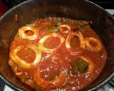 Une image de l'étape 3 de Lamelles d'encornets aux poivrons en sauce tomate.