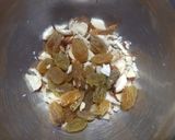 A picture of step 3 of #kachodi gujiya.