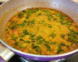 A picture of step 13 of Dal Palak.