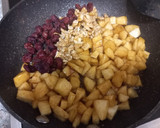 Foto del paso 4 de la receta: Empanadillas de manzana, arándanos y nueces