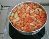 Foto langkah ke 2 dari resep Es buah 2 rasa.