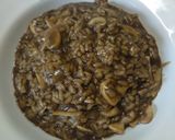 Foto del paso 4 de la receta: Risotto con ajo negro (de las Pedroñeras)