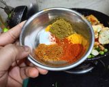 A picture of step 2 of Aloo Gobhi matar gajar ki sookhi sabji.