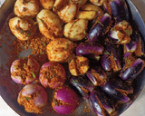 ભરેલાં વેજિટેબલ્સ (Stuffed Vegetables Recipe In Gujarati) રેસીપી સ્ટેપ2ફોટો