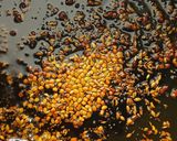 A picture of step 2 of Achari Lauki Chana Dal.