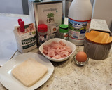 Foto del paso 1 de la receta: Albóndigas de pollo en salsa de zanahorias y champiñones