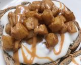 Foto langkah ke 4 dari resep Apple Cinnamon Toast.