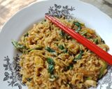 Foto langkah ke 8 dari resep Tumis Indomie Goreng.