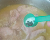 Foto del paso 8 de la receta: Escalopines de pavo a las finas hierbas