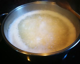 Foto del paso 2 de la receta: Arroz salteado con huevo campero y plátano