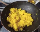 A picture of step 3 of Kesar Kopra Paak (Janmashtami Special).