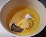 Omlós, mézes - mustáros sertésszelet recept fázis 2 fotója
