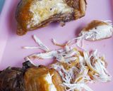 Foto langkah ke 1 dari resep Lumpia Ayam Suwir Wortel.