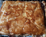 Foto del paso 5 de la receta: Empanada de puerro y salchicha con salsa de arándano rojo