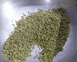 A picture of step 1 of Shahi Mukhwas.