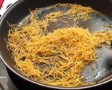 Foto del paso 1 de la receta: Sartén de fideos con conservas