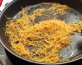 Foto del paso 1 de la receta: Sartén de fideos con conservas