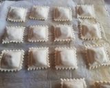 Foto del paso 2 de la receta Raviolis de hojaldre 'saladitos'