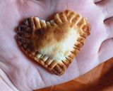 Foto del paso 4 de la receta: 💕Corazones rellenos💕 (con Tapas de Empanadas)