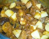 A picture of step 3 of Achaari baingan aloo.