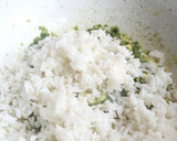 Foto langkah ke 3 dari resep Nasi Goreng Teri Cabe Ijo.