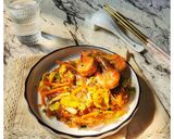 Foto langkah ke 7 dari resep Mie Nyong Udang Goreng (Mie Umbi Ganyong).
