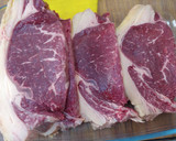 Foto del paso 1 de la receta: Entrecot amb salsa verduras i bacon amb uberguines