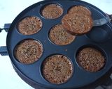 Foto langkah ke 6 dari resep Bolu karamel mini (kue sarang semut).