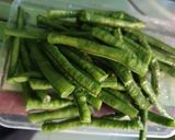 Foto langkah ke 1 dari resep Gising Gising (Kacang Panjang Masak Santan Ala Filipina).