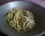 Foto langkah ke 1 dari resep Spaghetti bumbu nasi goreng.