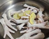 膠原養顏香菇雞湯（コラーゲン美肌きのこ鶏スープ）的食譜步驟5照片