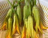 Hình bước làm 1 của món Canh Bông Bí Cá Thác Lác