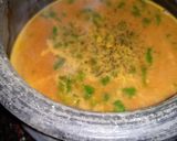 A picture of step 2 of Tom yum Shorba.