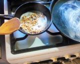 Foto del paso 3 de la receta: Masitas de manzana y maní