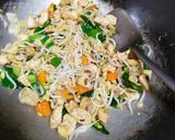 Foto langkah ke 3 dari resep Tumis Tahu bydeesawitri.