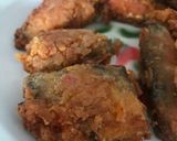 Foto langkah ke 2 dari resep Sarden Goreng Tepung - Saus Balado.