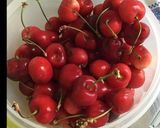 Une image de l'étape 2 de Tarte renversée aux cerises pâte mascarpone et amandes.
