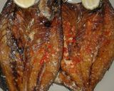 Foto langkah ke 4 dari resep Ikan goreng(tumbuk pedas)👍😊.