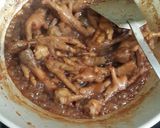 Foto langkah ke 6 dari resep Ceker kecap pedas.