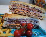A picture of step 24 of Monte Cristo sandwich.