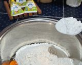Foto langkah ke 1 dari resep Bolu Kukus Merah Putih.
