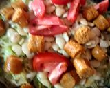 Foto del paso 3 de la receta: Repollo salteado con salchichas