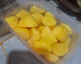 Foto langkah ke 1 dari resep Perkedel Kentang Simple.