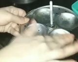 A picture of step 5 of Suji idli.