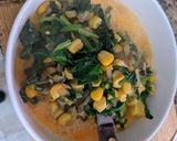 Foto del paso 2 de la receta: Tortilla de espinaca y choclo 🥬🌽